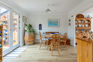 Dining Room- click for photo gallery